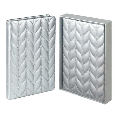 Ежедневник недатированный ESCALADA, ОТ-КУТЮР, А5, 164 л., ЛАЙКА МЕТАЛЛИК СЕРЕБРЯНЫЙ