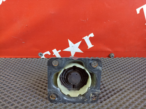 Кронштейн  ящика АКБ