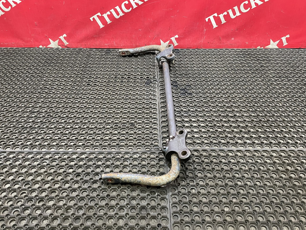 Стабилизатор передний