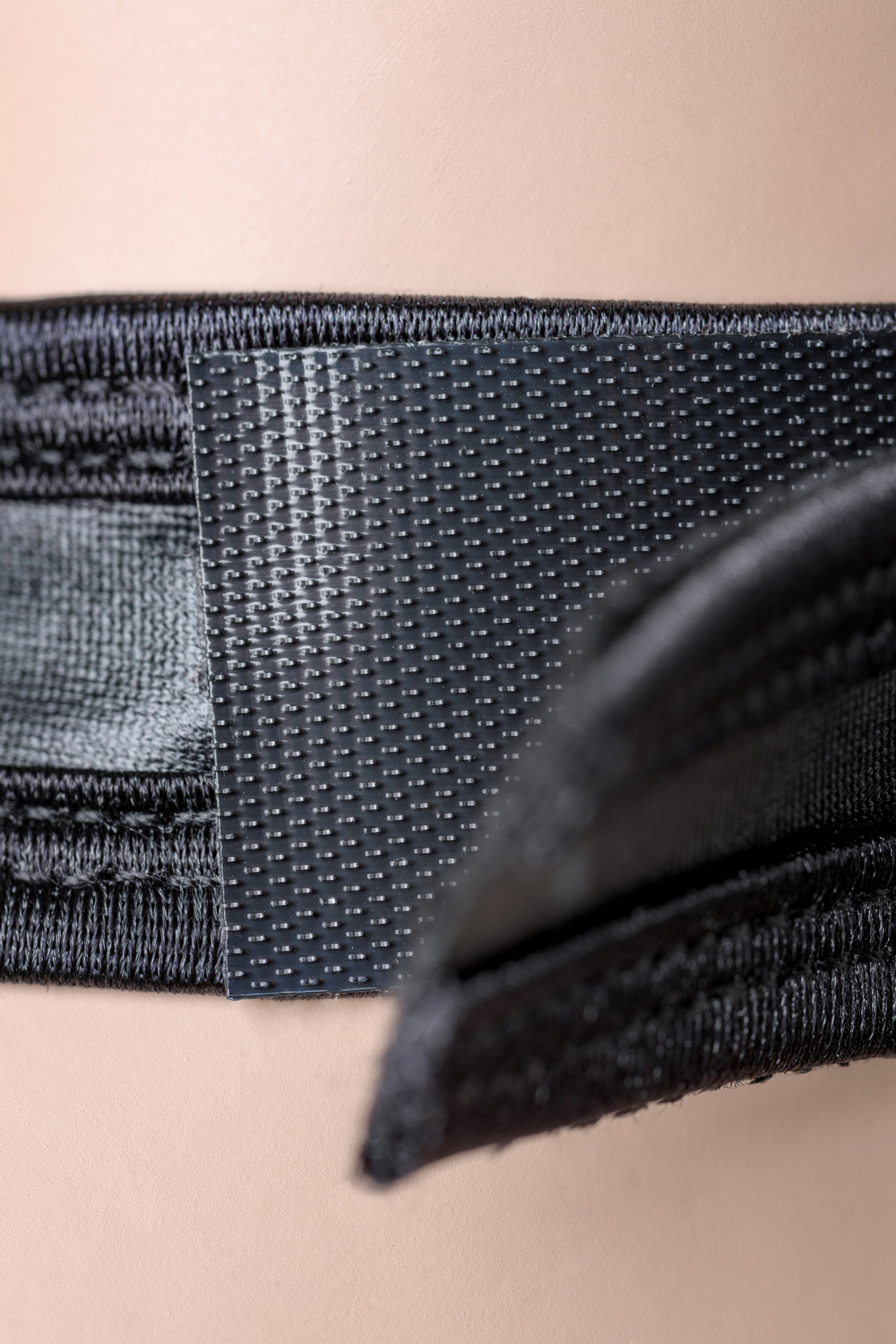 Платье c wetlook эффектом черное OS