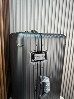 Чемодан Rimowa