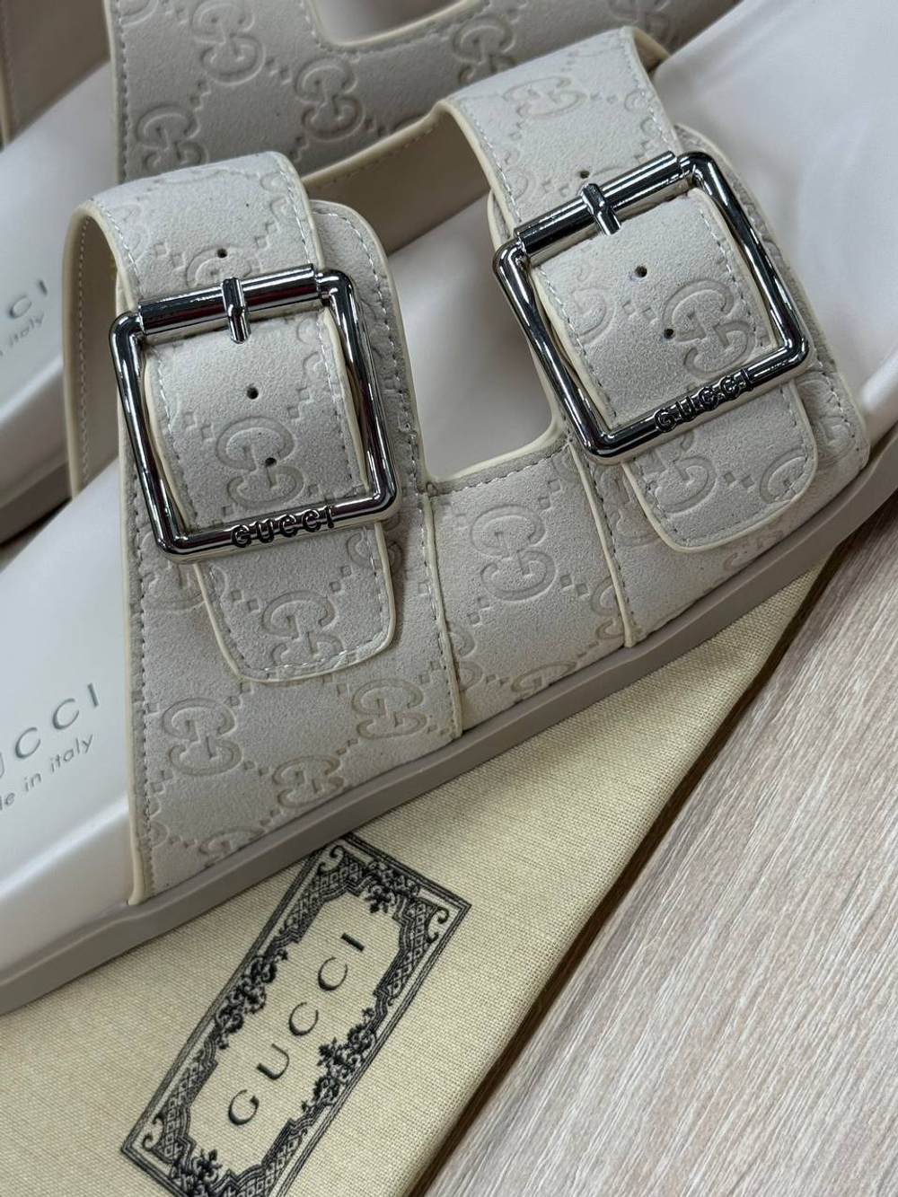 Шлепанцы Gucci