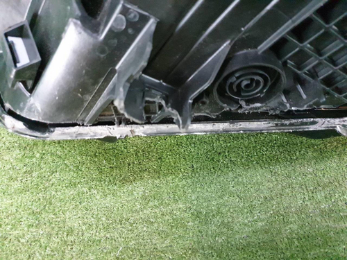 Битая Фара правая BMW X1 F48 (2019-2022) LED