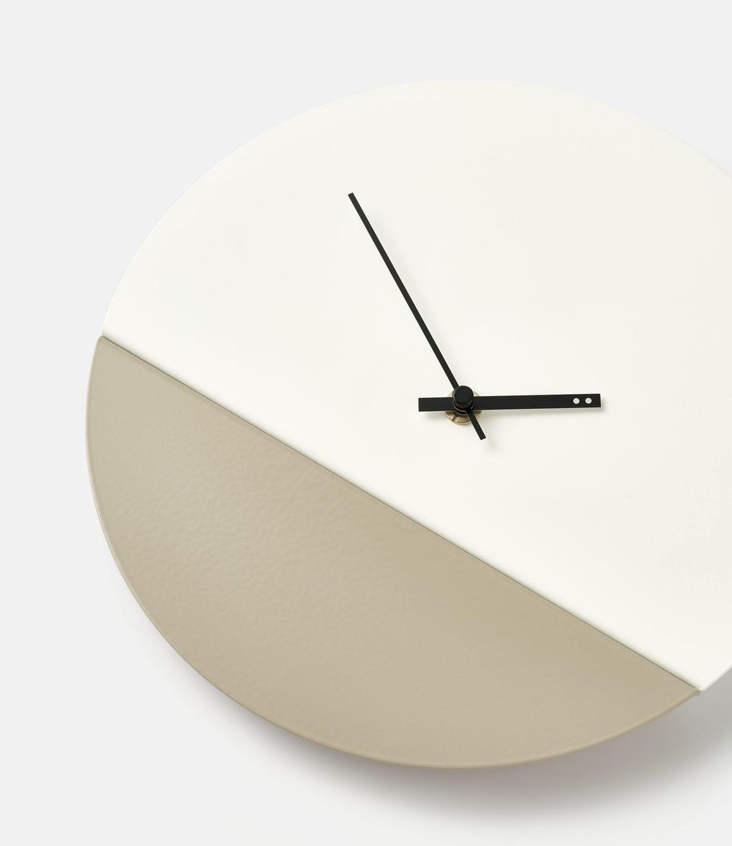 TOO Designs Too Tone Clock White & Stone Grey — настенные часы