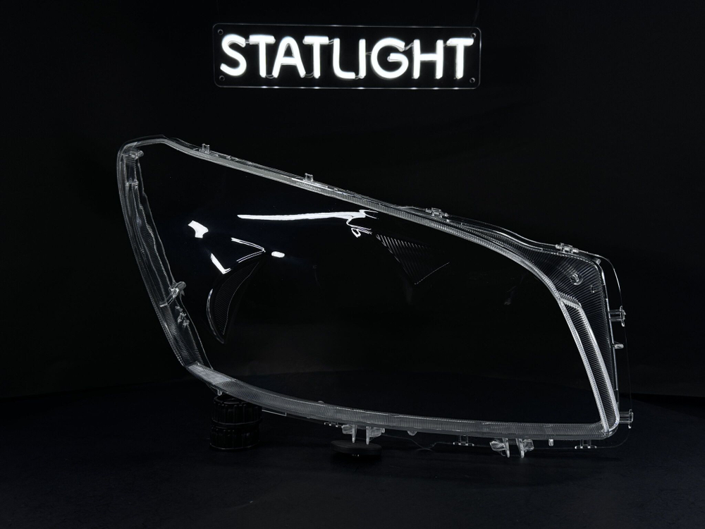 Правое стекло фары Toyota RAV4 2008-2011