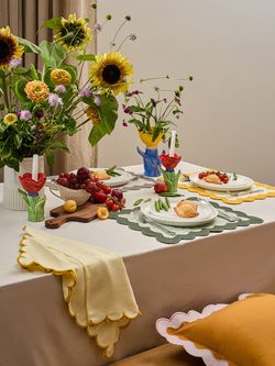 Салфетка под приборы с контрастным кантом зеленого цвета из коллекции Trendy Ruffles, 35х45 см