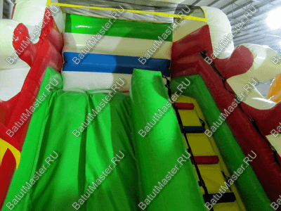 Коммерческий батут "Белый клык" с механизированной головой, цвет красно-желтый, 6*5*4 м