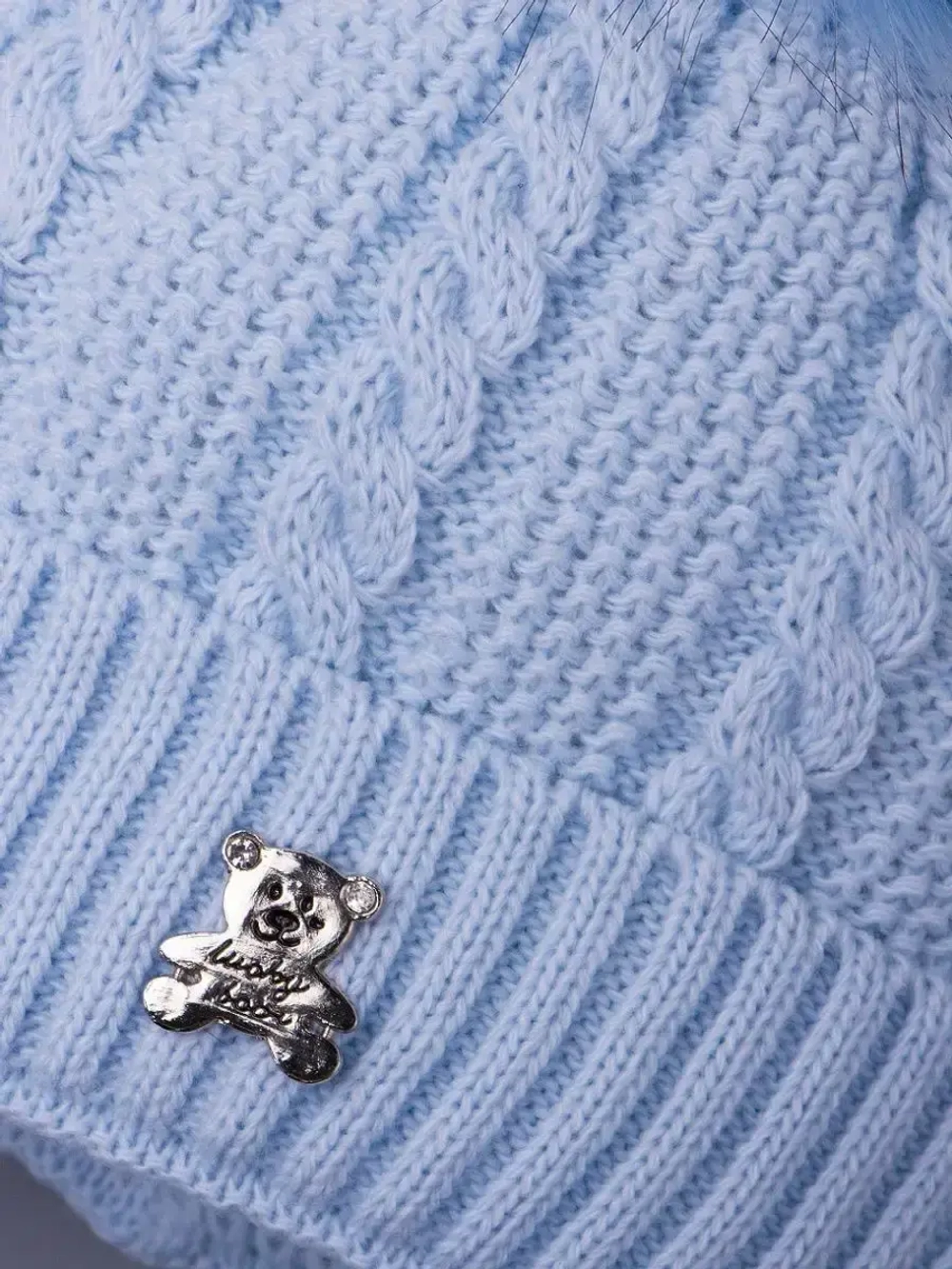 Шапка зимняя вязаная с помпоном для детей