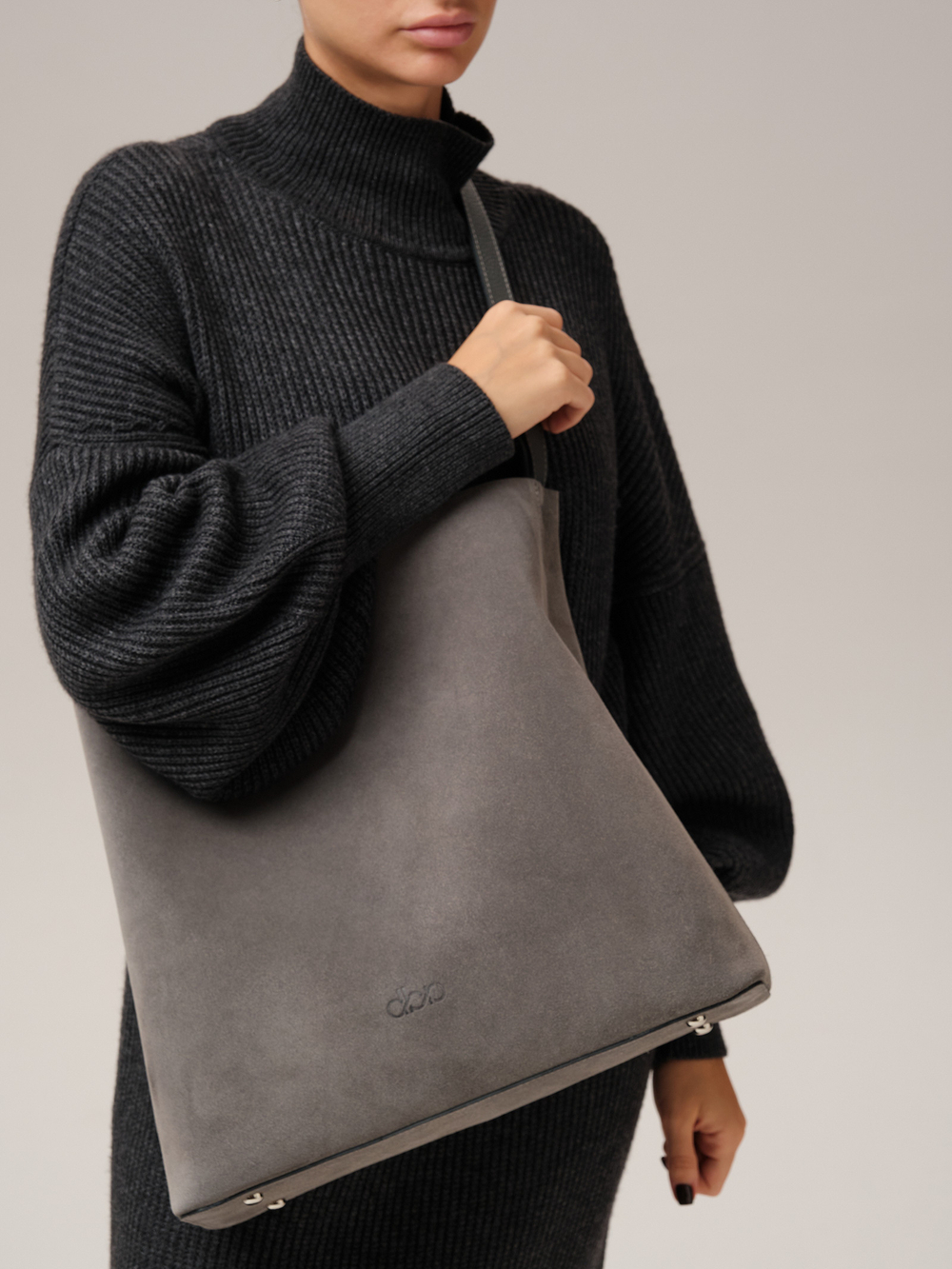 Замшевая сумка шоппер DBR 30948 серый замок