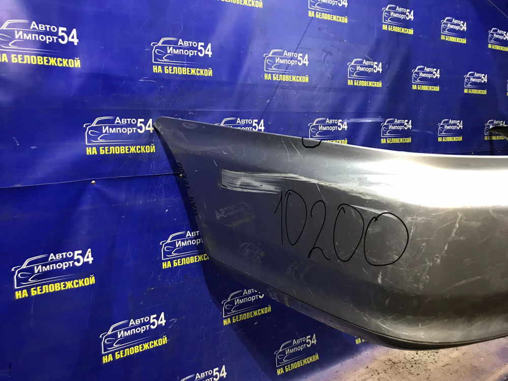 Бампер задний Honda SABER 1998-2003