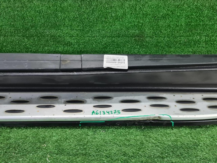 Наклад порога левая Mercedes ML GLE W166 (2011-2018)