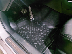 Коврики резиновые Infiniti  G25 G35 G37