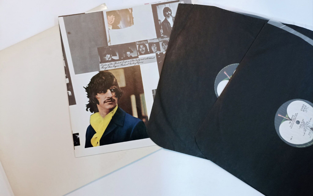 Винтажная виниловая пластинка LP The Beatles White Album (Japan 1973) (No Photo) (No Obi)