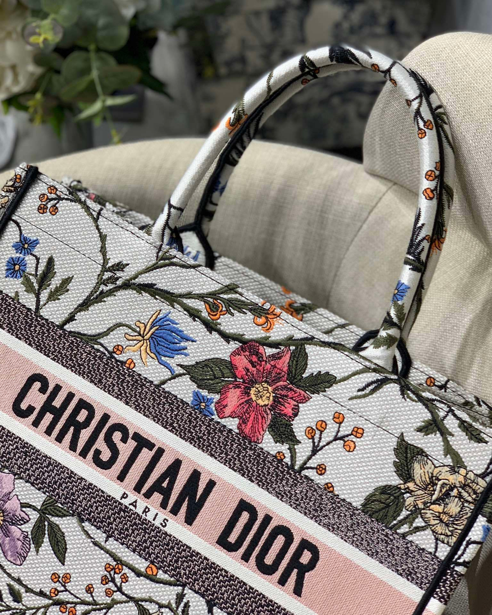 Christian Dior Book Tote 36 cm