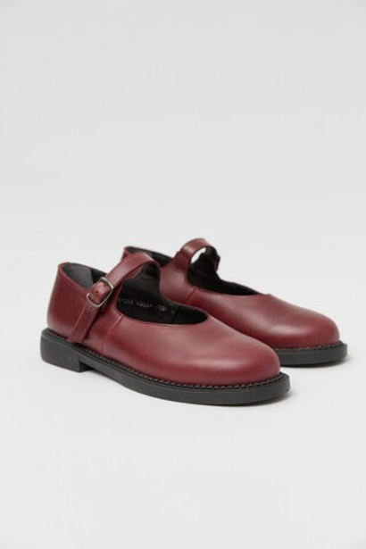 Туфли Мэри Джейн бордового цвета