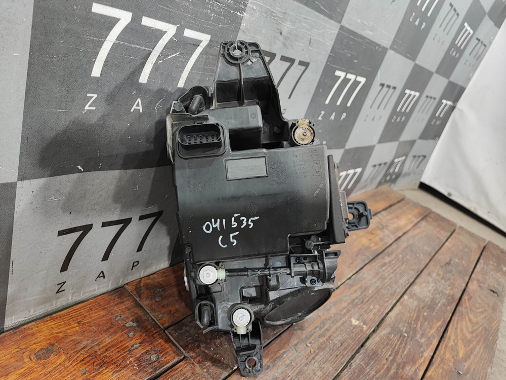 Фара левая Omoda C5 22-нв Б/У Оригинал 605000530AA