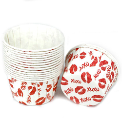 Формы бумажные с ламинацией «Маффин» 50х40 мм (Поцелуи) 100 шт