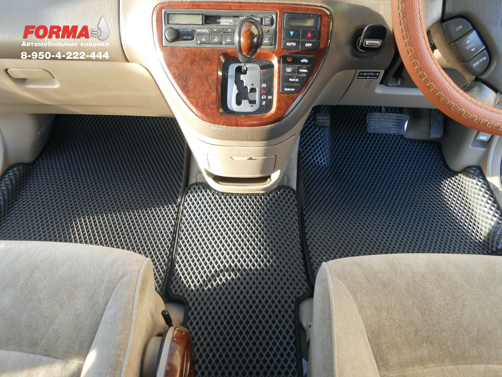 Honda Odyssey 2 поколение (1999-2003) 3 ряда. 2 ряд с раздельными креслами