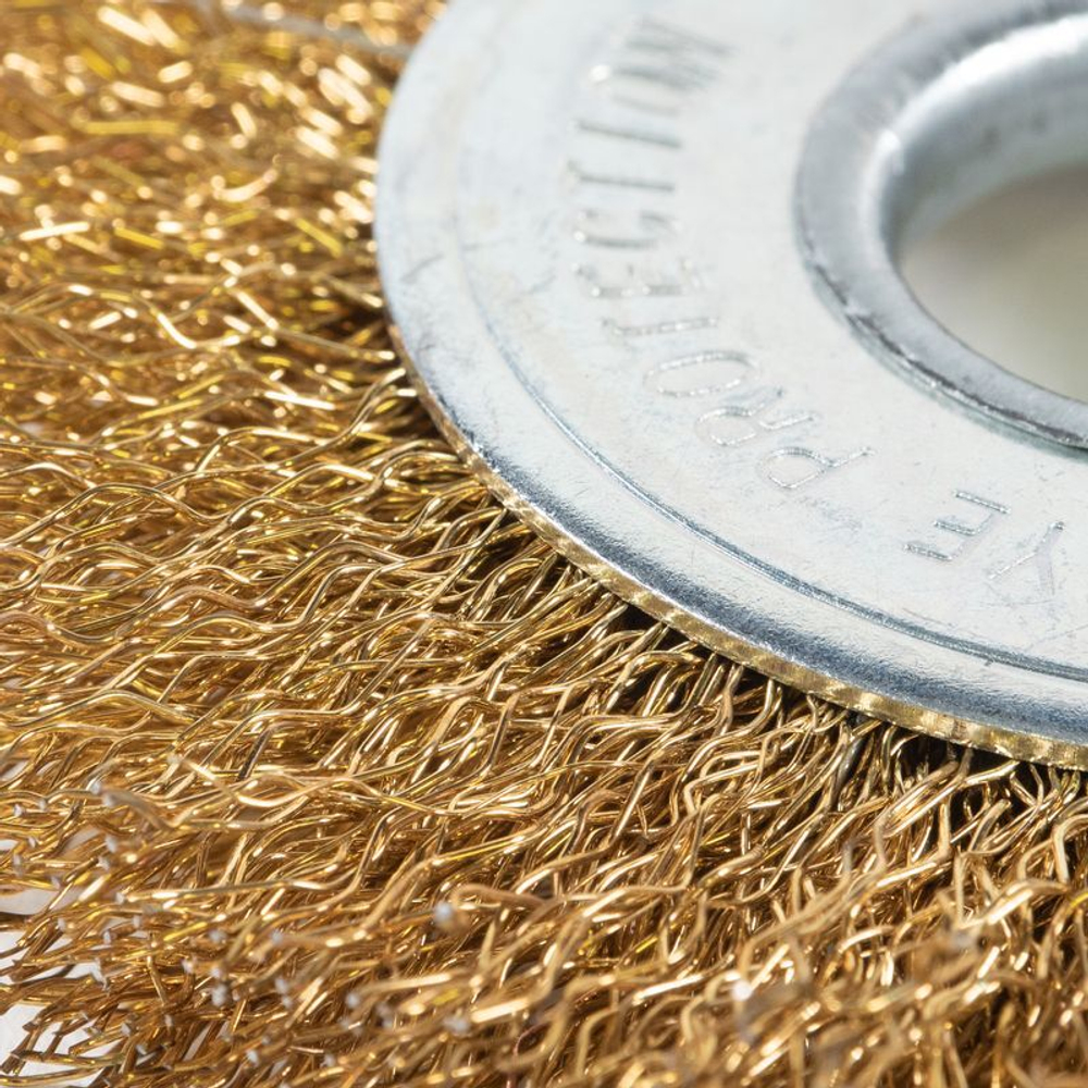 Щетка дисковая 150 мм/22мм для УШМ, проволока витая латунированная Yoko