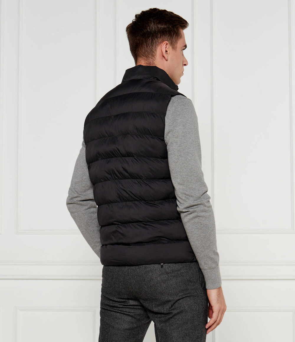 Безрукавка Tommy Hilfiger - черный(MW0MW37255)