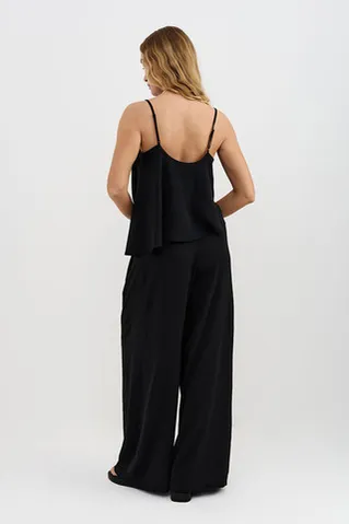 Брюки палаццо свободного кроя черного цвета