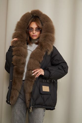 Черный-шоколадный стеганый пуховик с мехом из песца