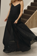 Платье на тонких бретелях bk