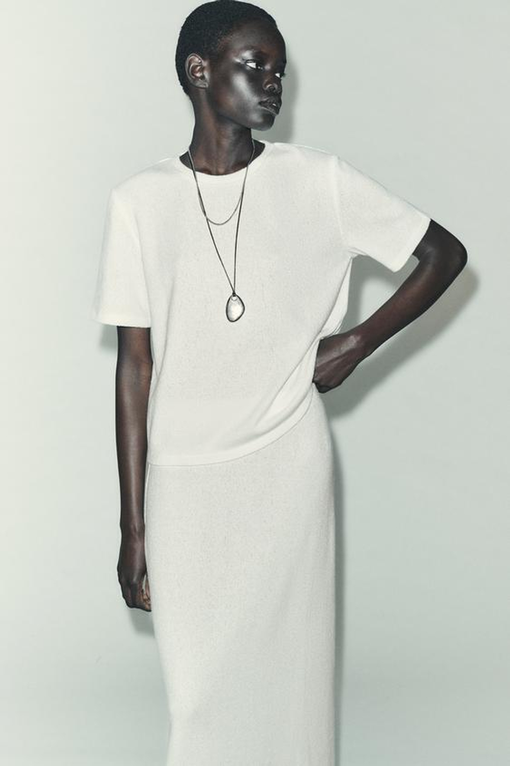 ZARA ТРИКОТАЖНАЯ ЮБКА-МИДИ С РАЗРЕЗОМ, СЛОНОВАЯ КОСТЬ