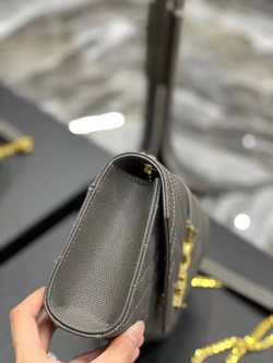 Saint Laurent Envelope Bag 21 cm