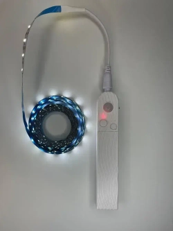 Светодиодная лента с датчиком движения на батарейках 3 метра холодный белый свет