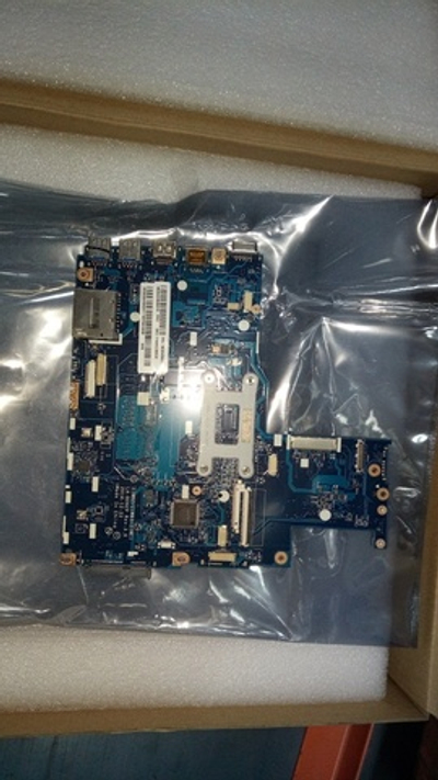 Материнская плата для ноутбука Lenovo E50-80 LA-B092P W8P UMA Intel Pentium E5200 G DOC (5B20H56207), оригинал