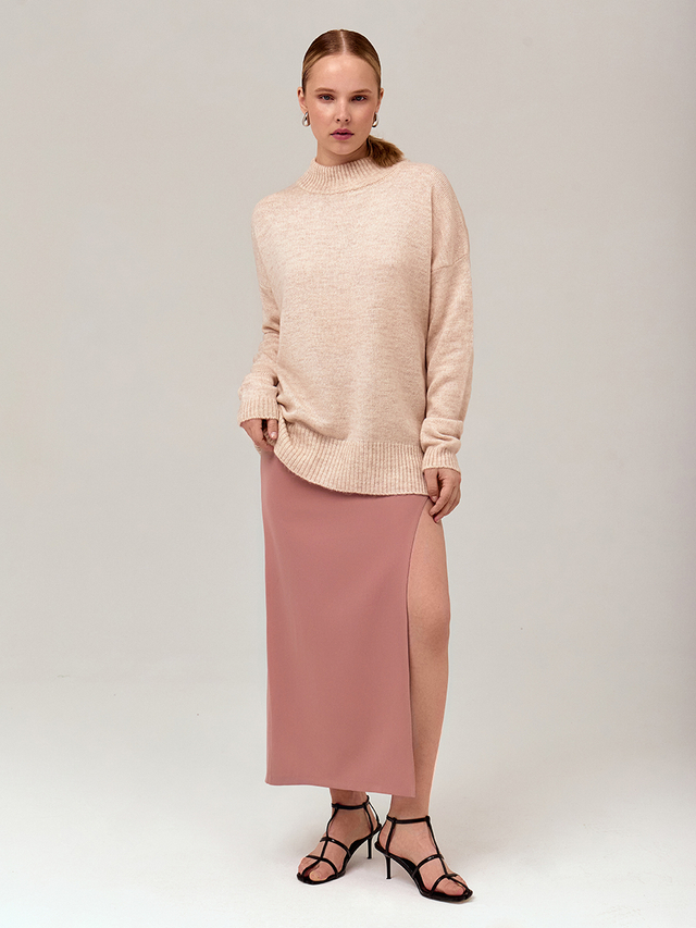 Юбка макси с фигурным разрезом