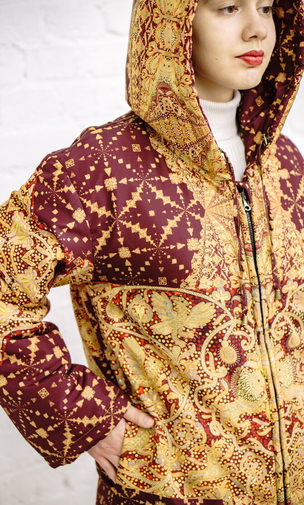 Двустороннее пальто-парка, по мотивам русского золотного шитья в церковных одеяниях