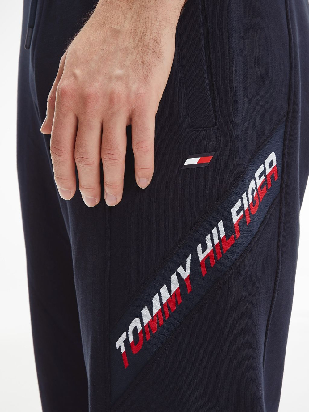 Мужские теннисные штаны Tommy Hilfiger Tape Pant - desert sky