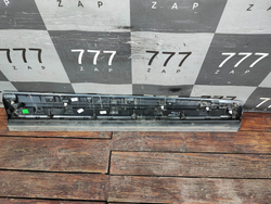 Накладка двери передней левой Geely Monjaro 21-нв Б/У Оригинал 6073120000