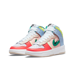 Женские кроссовки Nike Dunk High Rebel 'Cashmere Coral' DH3718-700