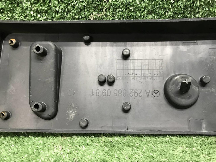 Площадка номера Mercedes GLE C292 (2015-2019) AMG