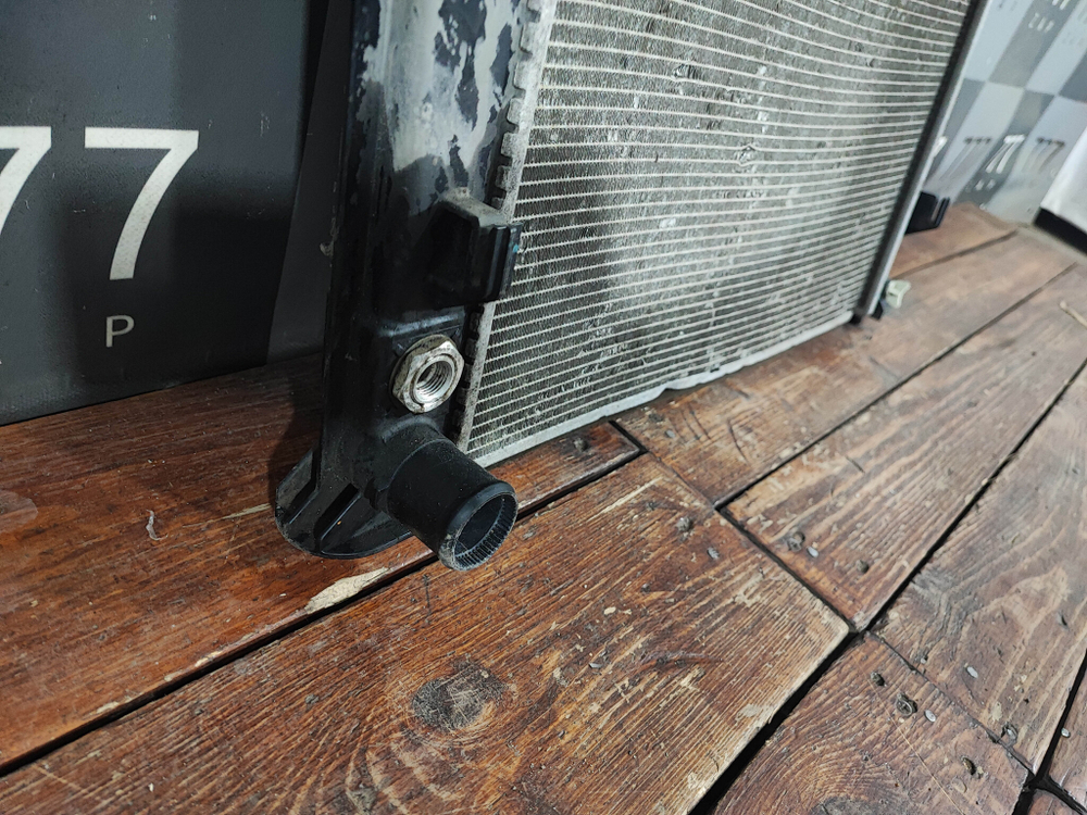 Радиатор двигателя Sportage 4, Tucson 3 Б/У Оригинал 25310D7150