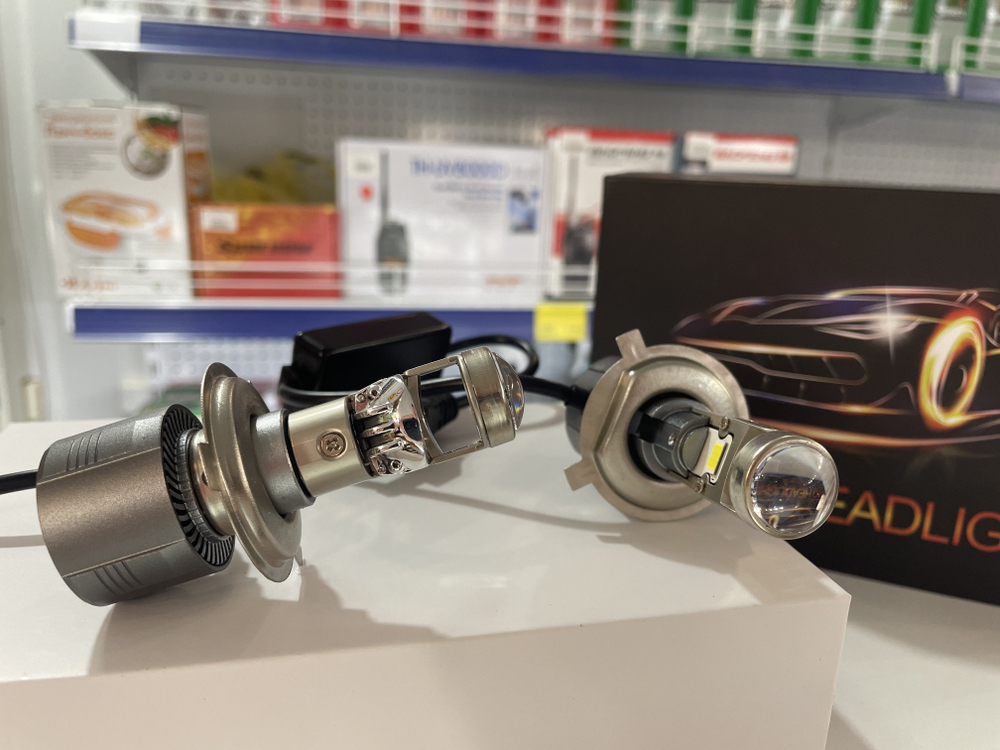 Светодиодные (H4, Мини, ЭКО) лампы Lenses AHL H4 6000lm 30W, линзы (A80 H4) 0.6 кг 20х14х6