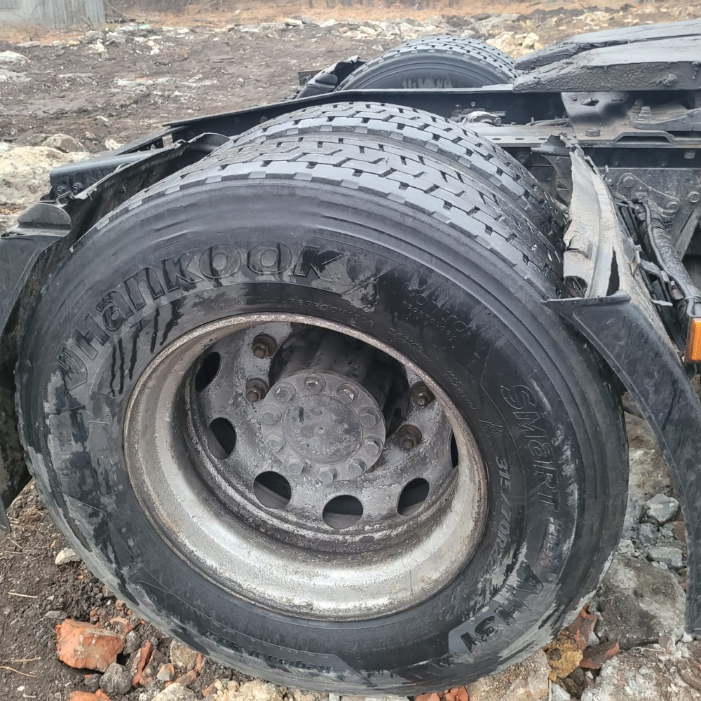 КамАЗ 5490 4x2 Седельный тягач 5490-DC (Дизельный, 12,0 л, 401 л.с., МТ)