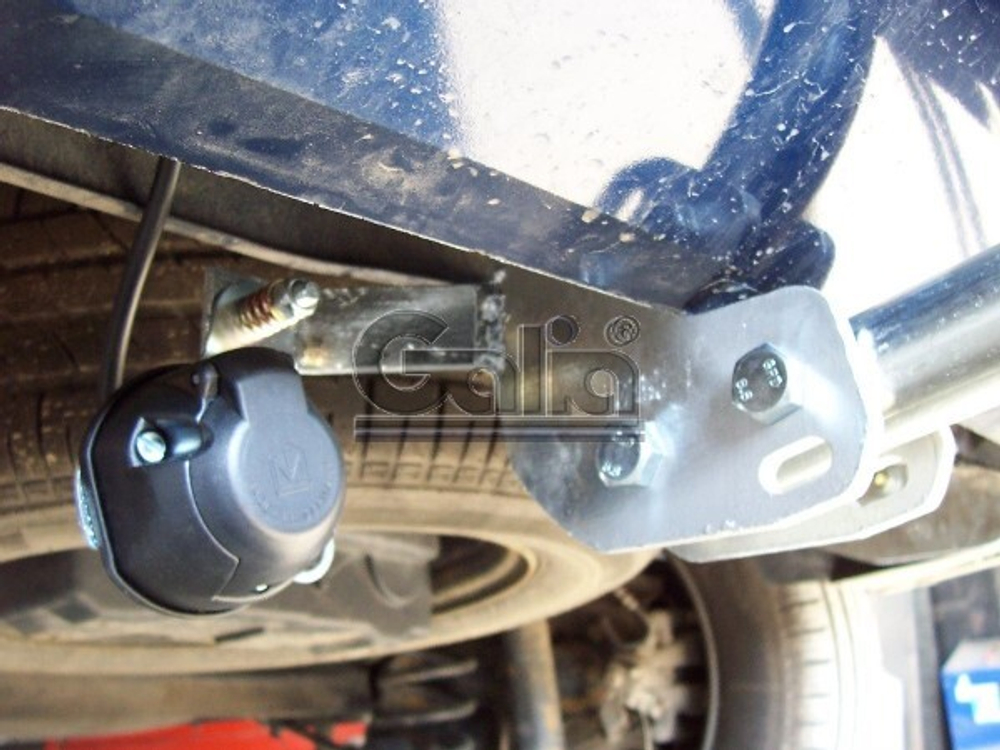 Фаркоп оцинкованный Galia P036A для Peugeot 307 универсал 2002-2008(паспорт и сертификат в комплекте)(без электрики)