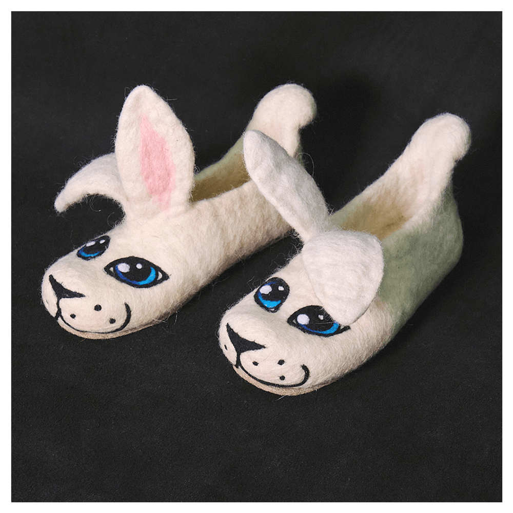 Валяные тапочки «Крольчули»