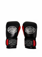 Перчатки боксерские Arcade черно-красные