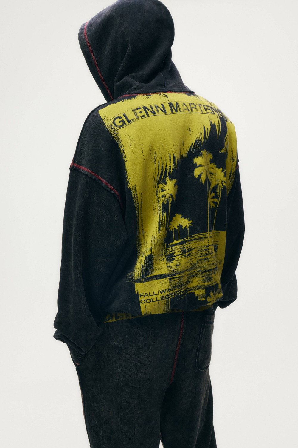 H&M - Glenn Martens Толстовка с принтом, темно-коричневый