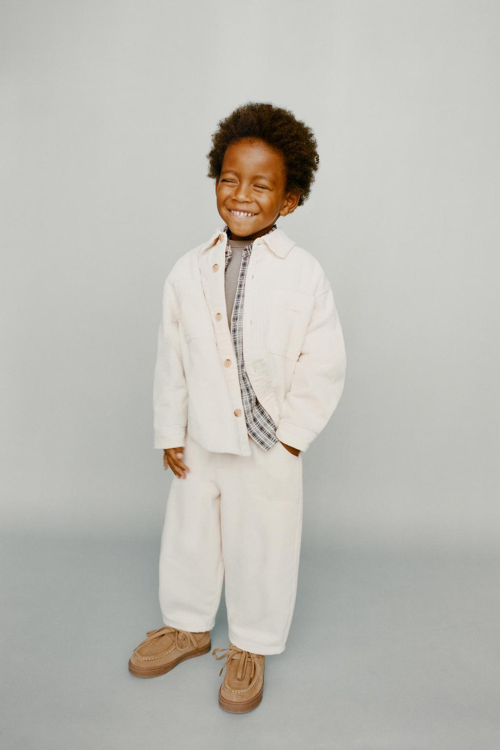 ZARA ВЕЛЬВЕТОВАЯ КУРТКА-РУБАШКА С КЛЕТЧАТОЙ ПОДКЛАДКОЙ, ЭКРЮ