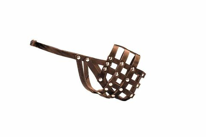 ДАРЭЛЕНД Намордник кожаный сетчатый №3 (щенок овчарки), коричневый