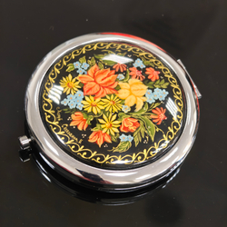 Сувенирное зеркальце с ручной росписью "Букет"