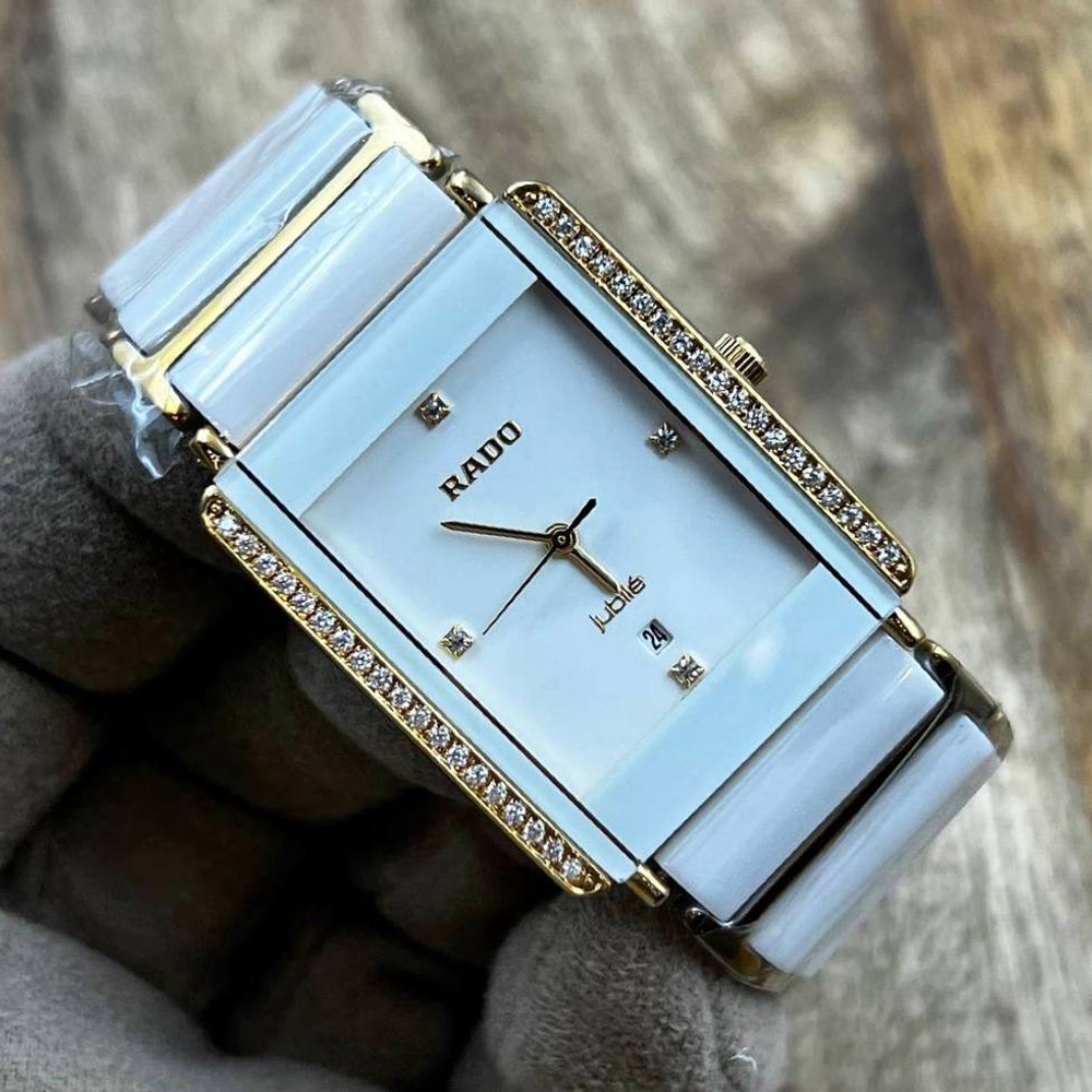 Часы Rado