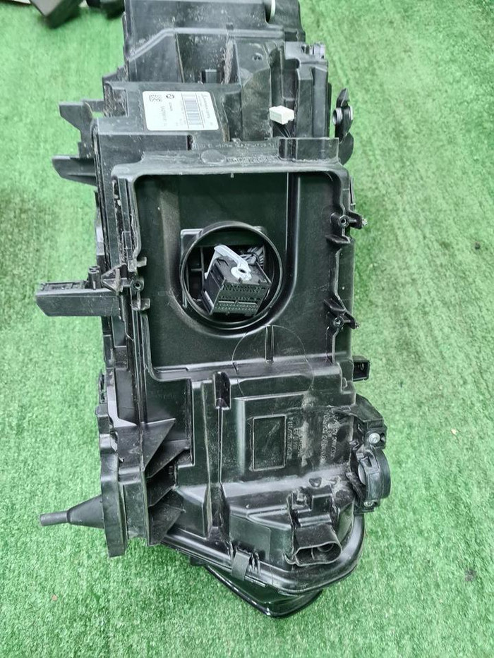 Фара левая BMW X5 G05 (18-23) Laser Light Black