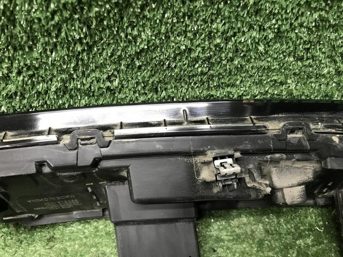 ДХО центральный Geely Atlas 2 (2023-н.в.) LED